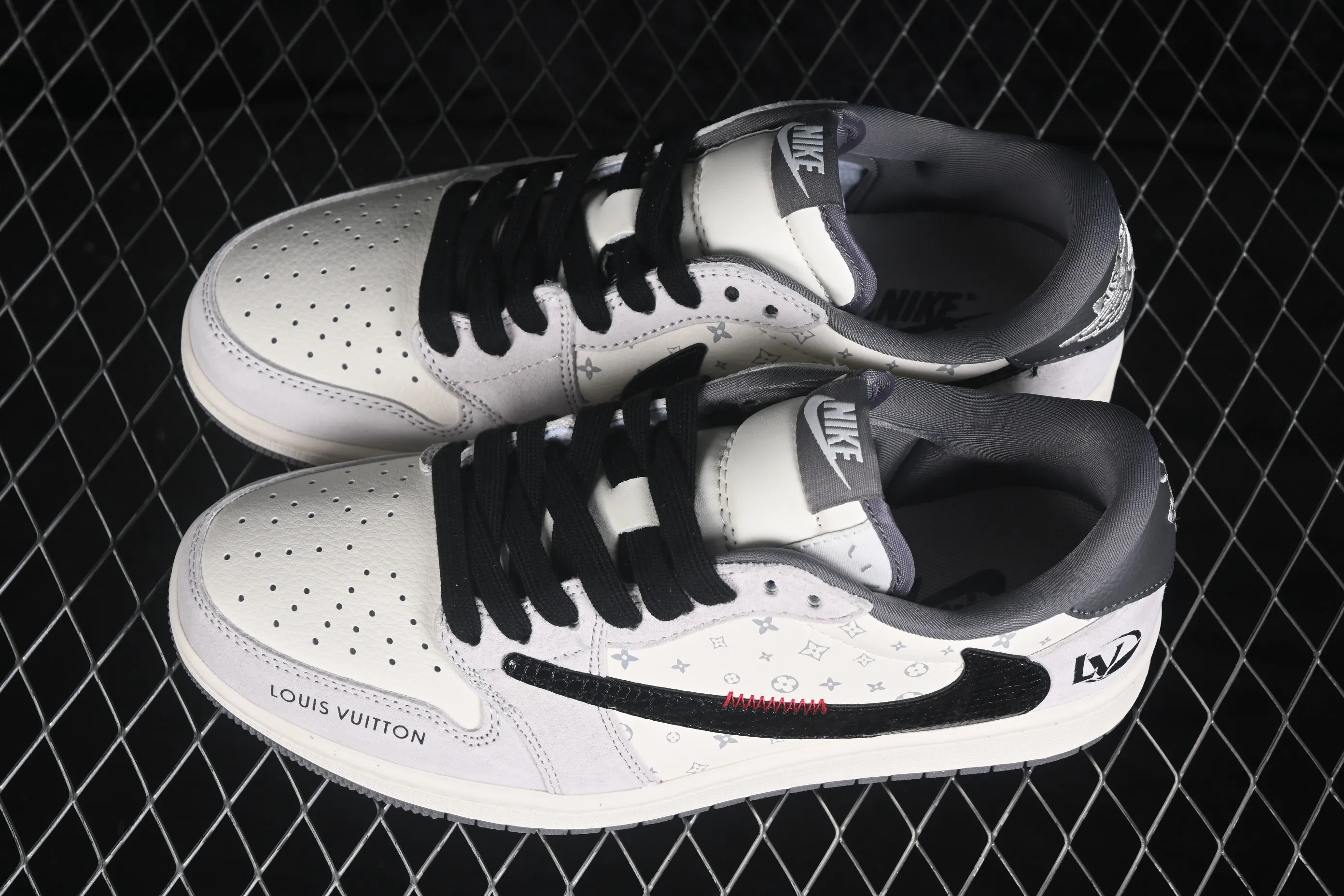 All categories Air Jordan Jordan series basketball shoes Air Jordan 1 Low High-end customized low-top sneakers Travis Scott x Fragment Design x Air Jordan 1 Low OG SP AJ1 Joe 1 joint model low-top cultural casual sneakers CW6688-121